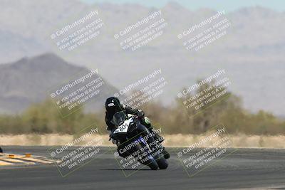 media/Apr-20-2025-CVMA (Sun) [[39090e8767]]/Race 11-500-350 Supersport (Holeshot)/